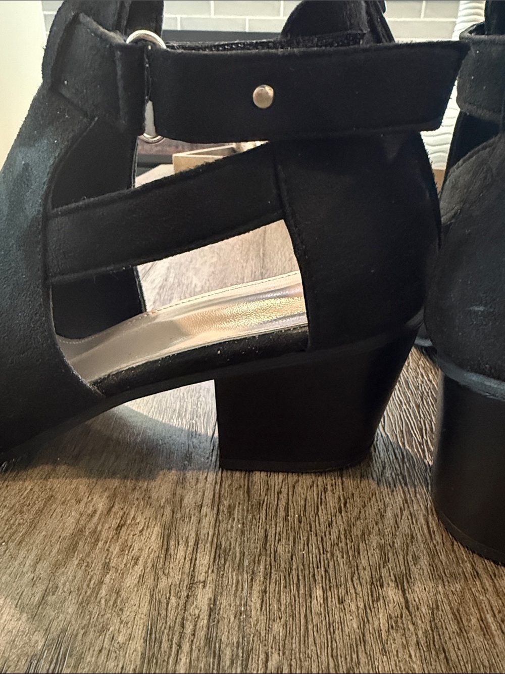 Black Open-Toe Women's Heeled Sandal - Picture 3 of 4